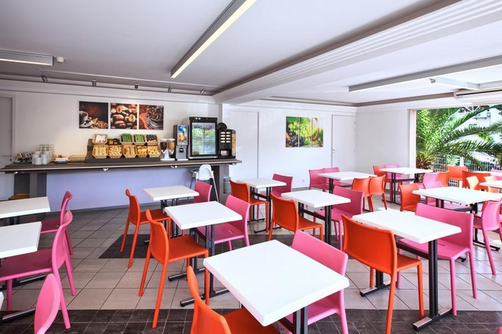 Hotel Formules Club 2 Сенон Екстериор снимка