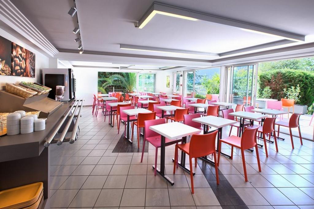Hotel Formules Club 2 Сенон Екстериор снимка