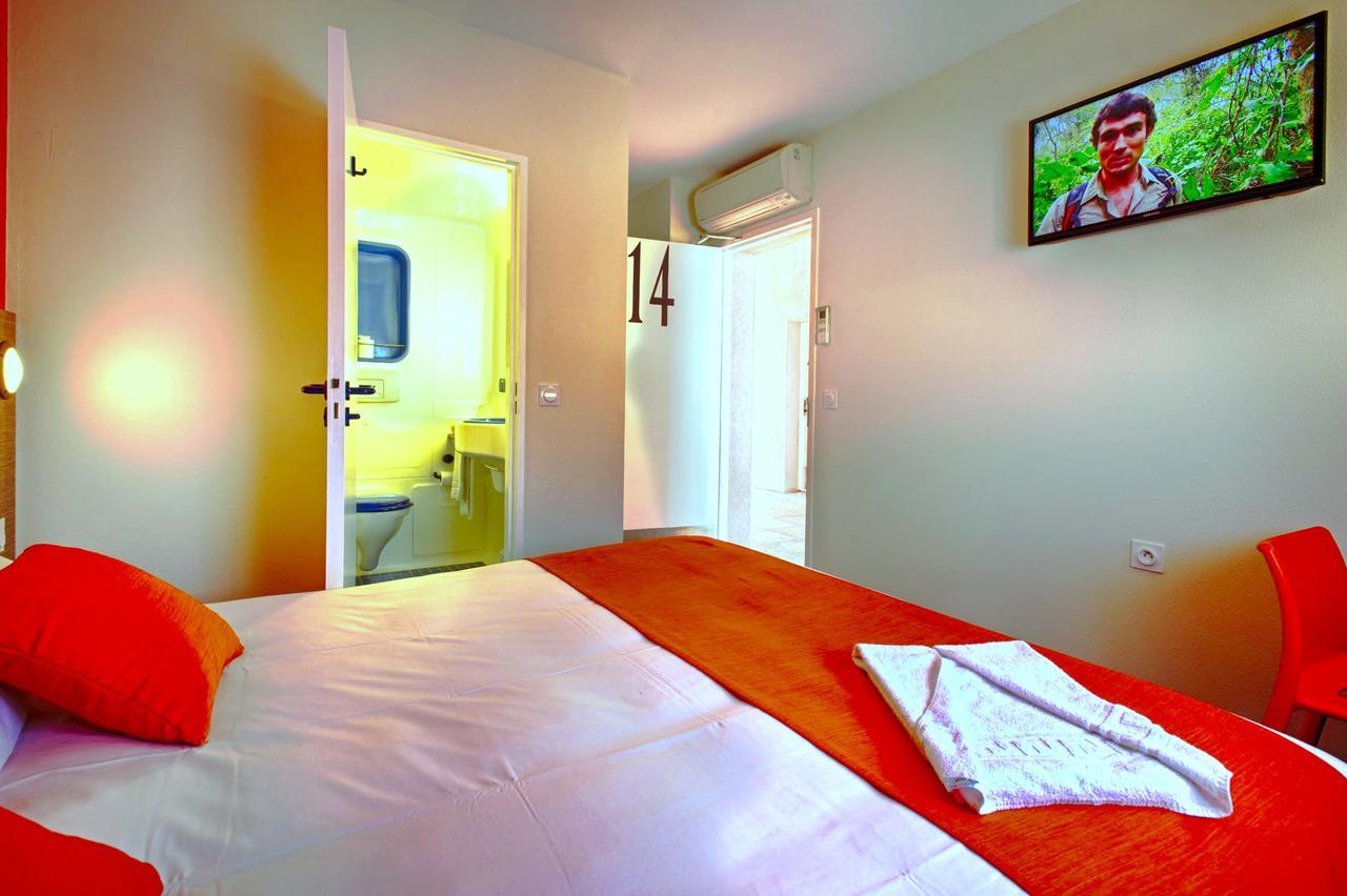 Hotel Formules Club 2 Сенон Екстериор снимка